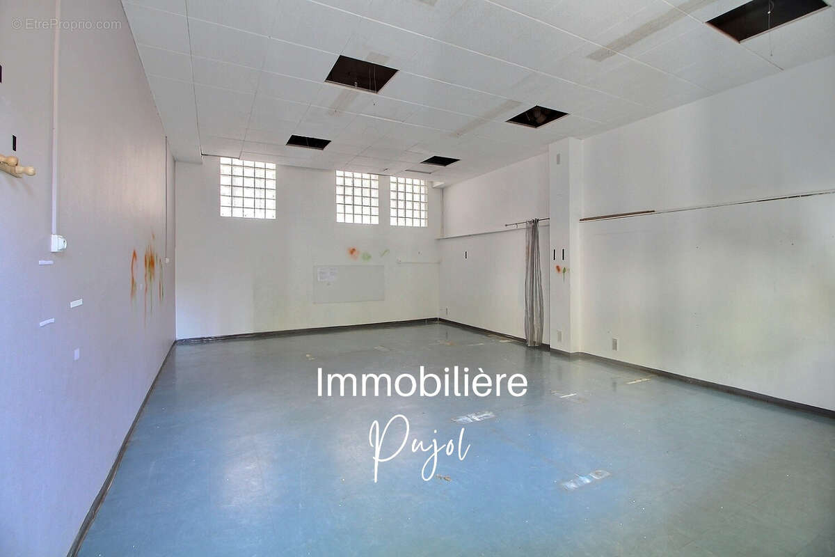 Commerce à MARSEILLE-5E