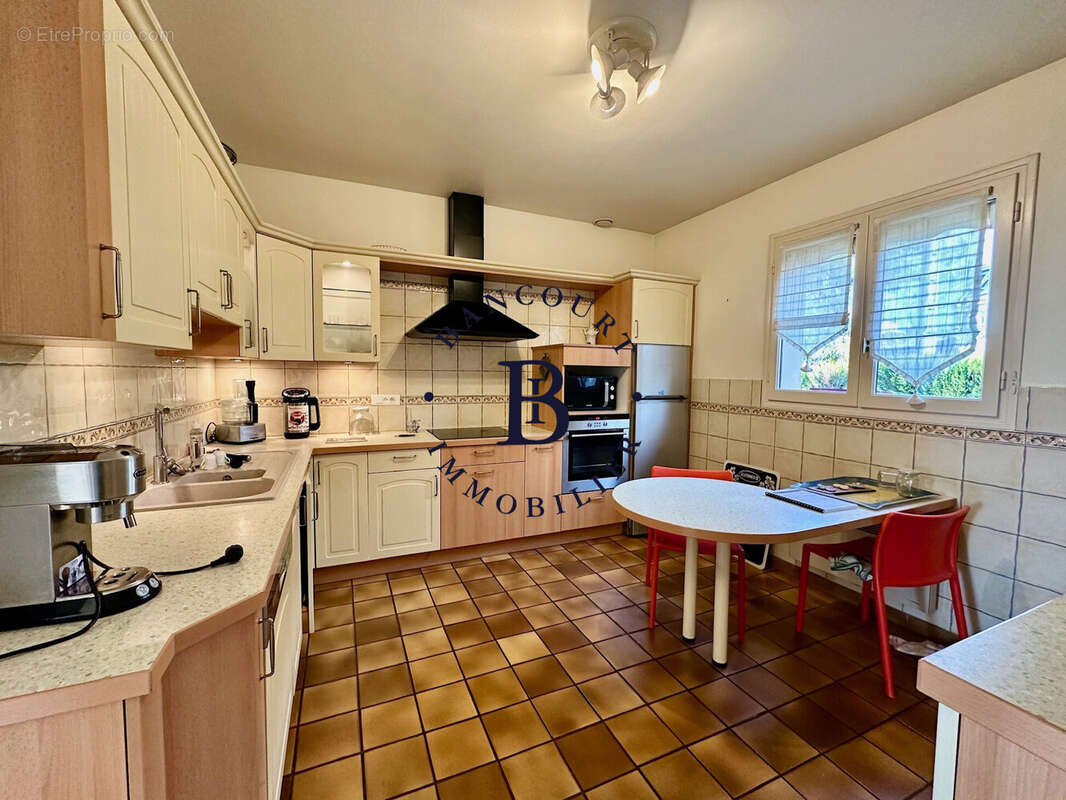 Maison à BRIVE-LA-GAILLARDE