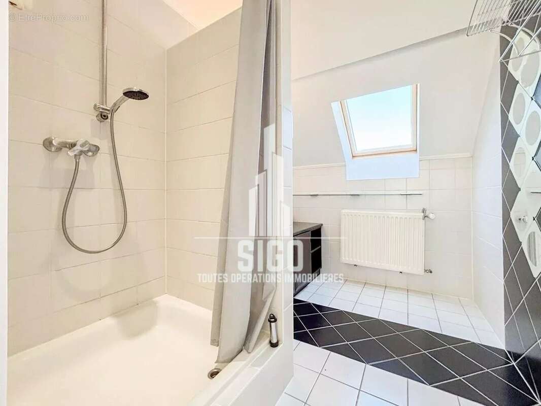 Maison à BELLEGARDE