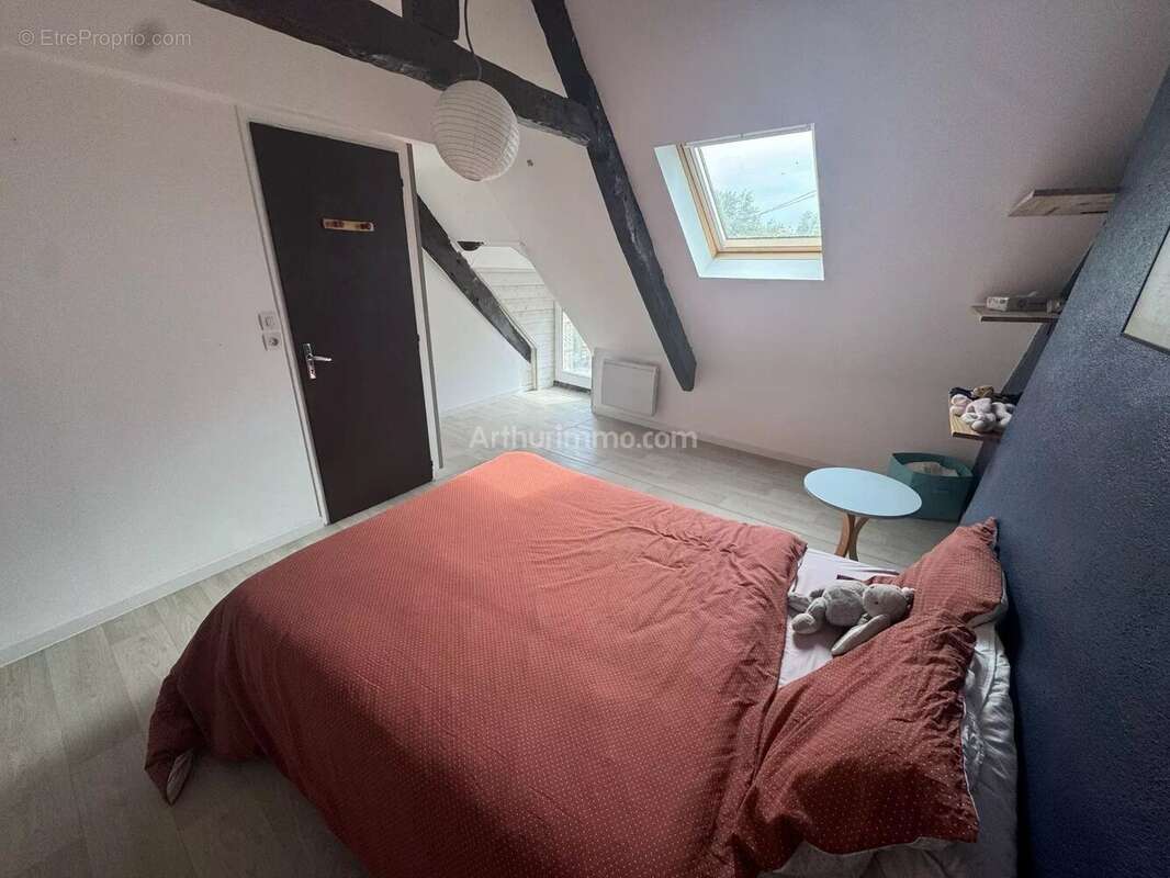 Maison à BRUSVILY