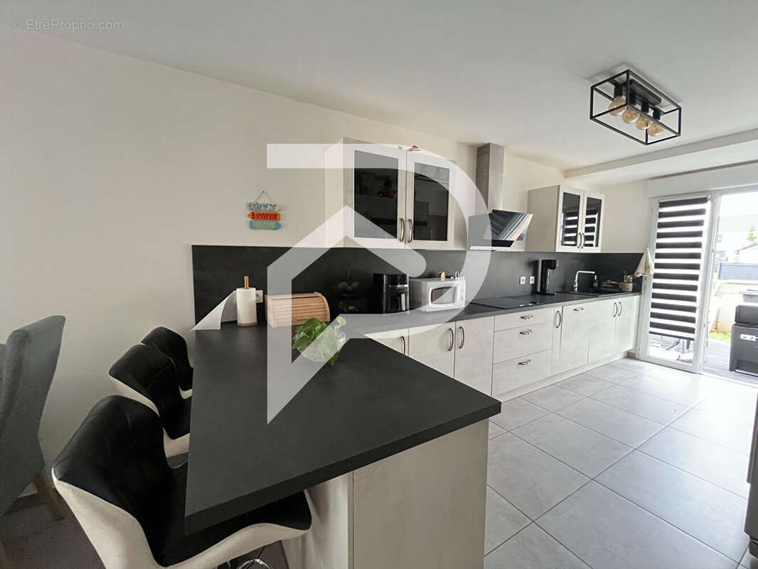 Maison à DAMMARTIN-EN-GOELE