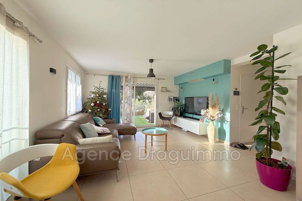 Appartement à DRAGUIGNAN