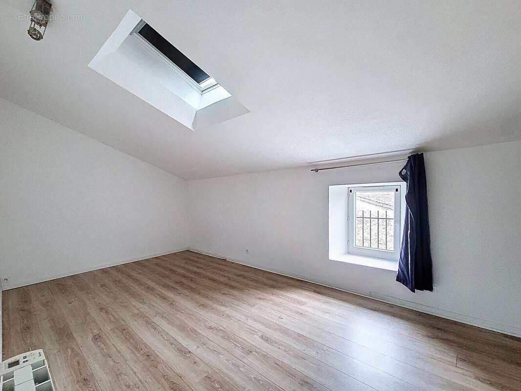 Photo 5 - Maison à LANDIRAS