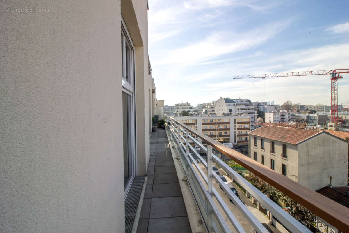 Appartement à COLOMBES