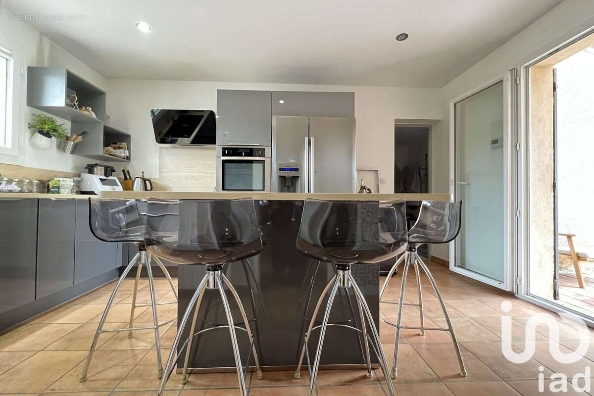 Photo 3 - Maison à PERTUIS