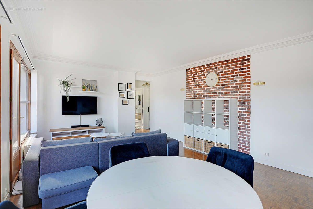 Appartement à NANTERRE