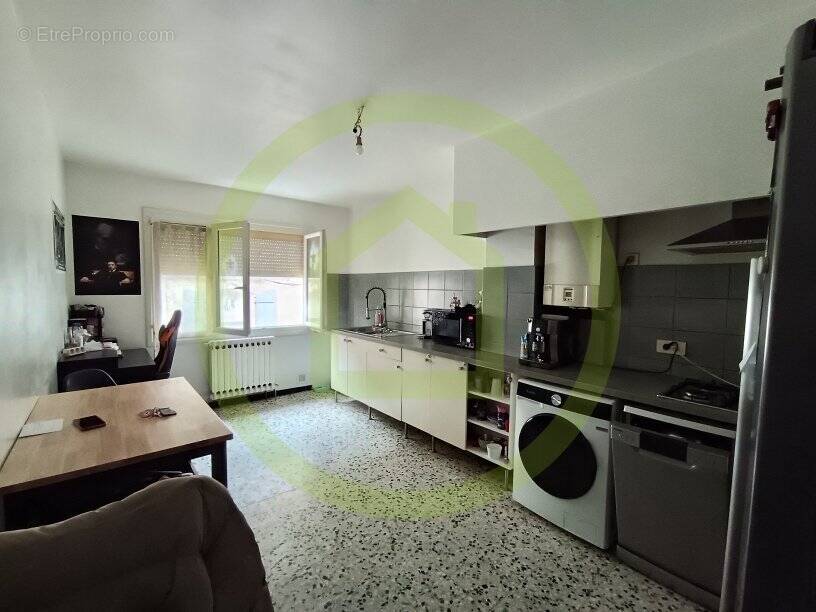 Appartement à BEAUCAIRE