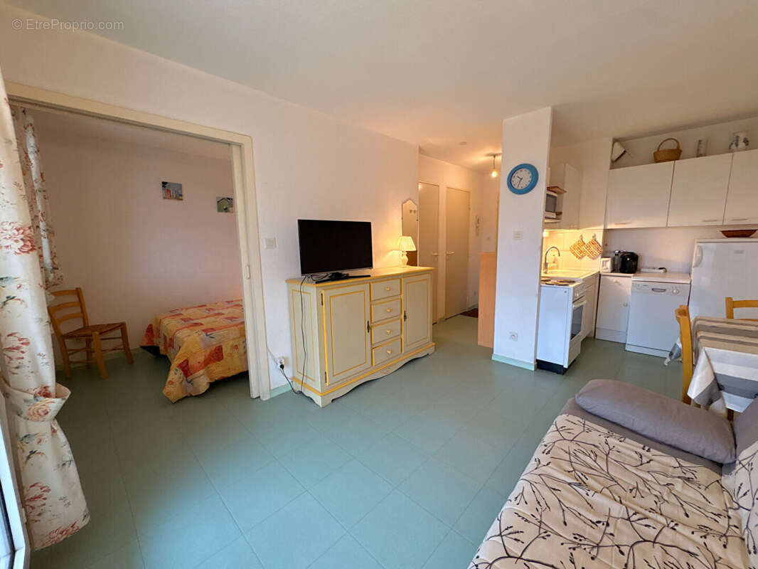 Appartement à VAUX-SUR-MER