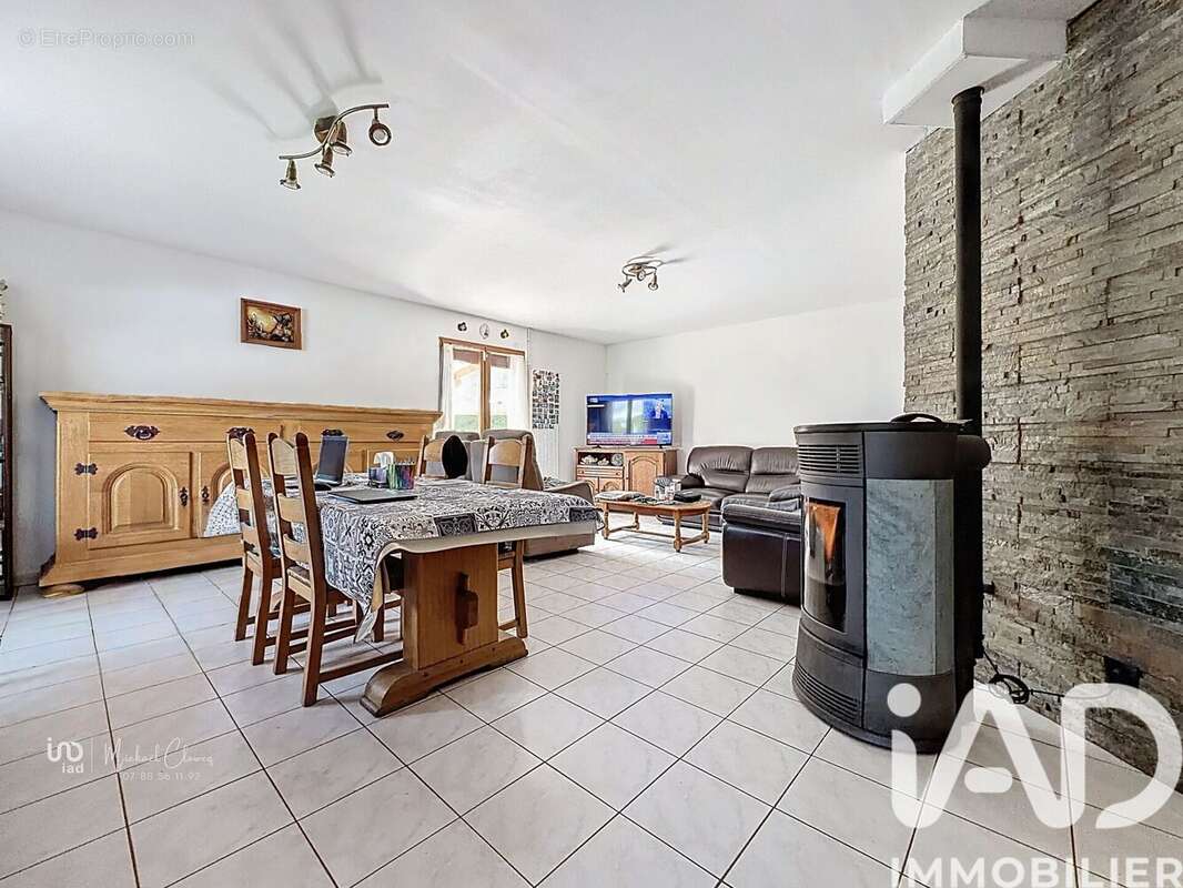 Photo 4 - Maison à BONNEVILLE