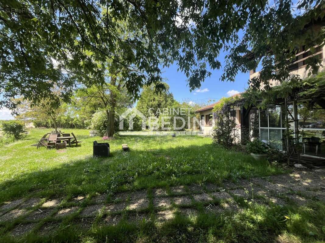 Maison à SAINT-GERMAIN-DU-PUCH