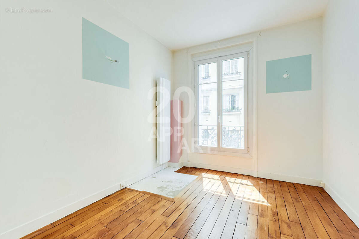 Appartement à PARIS-20E