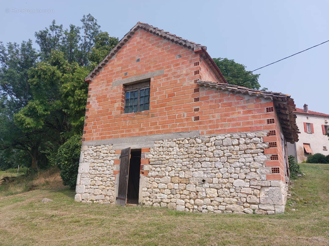 Maison à BAGAT-EN-QUERCY