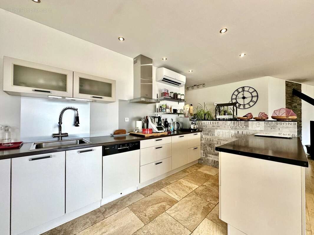 Maison à ECCICA-SUARELLA