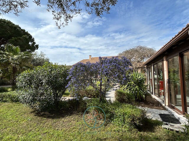 Maison à SAUSSET-LES-PINS