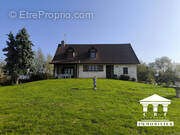 Maison à L&#039;ABERGEMENT-SAINTE-COLOMBE