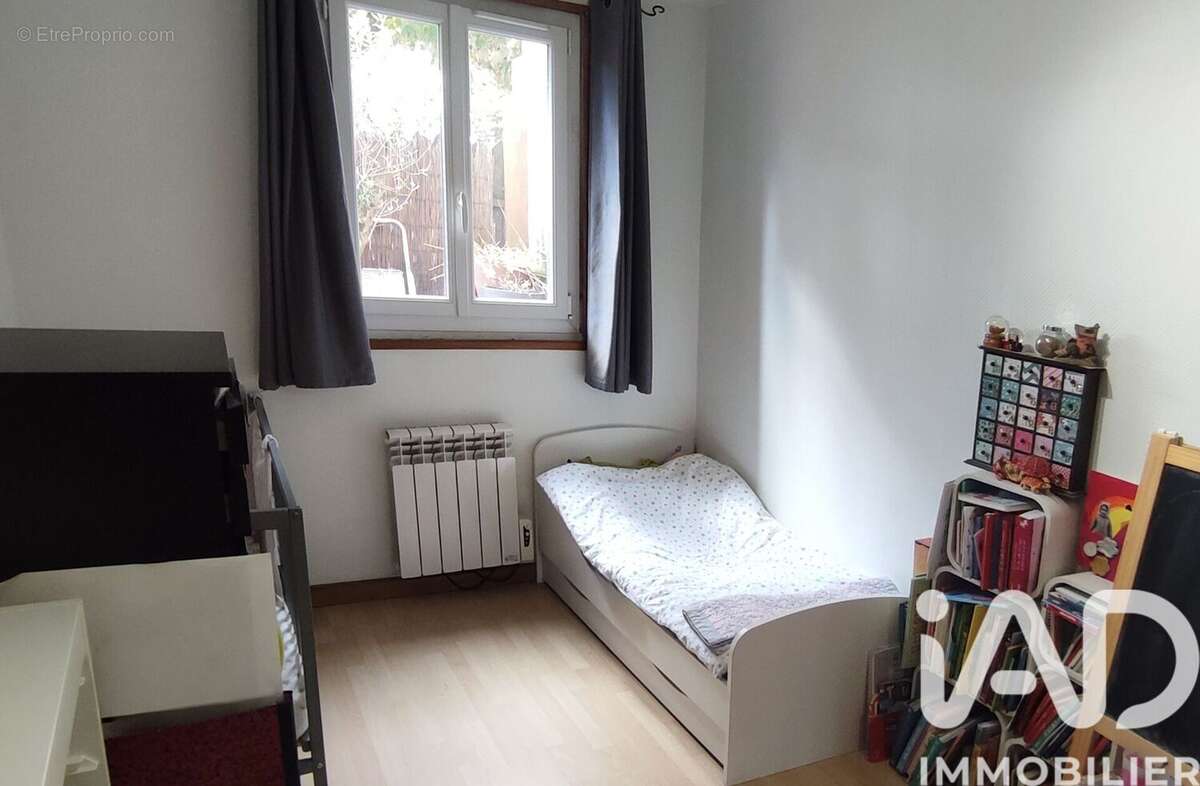 Appartement 35 m² à Clichy-Sous-Bois  - photo 4