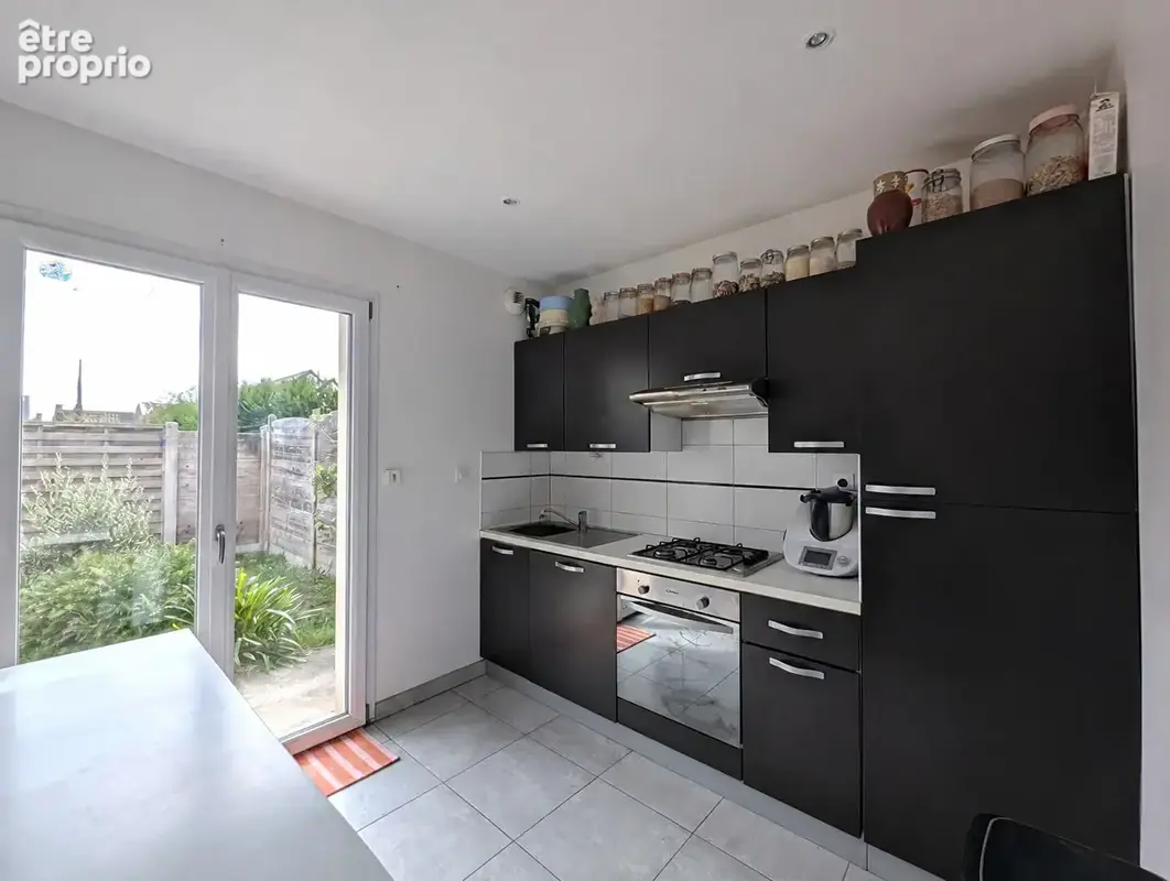 Maison familiale de 2011, 3 chambres et jardin de 619 m² à Baguer-Pican - photo 7