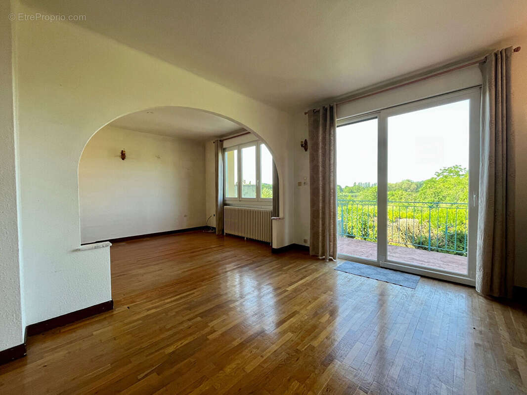 Maison à CONTZ-LES-BAINS