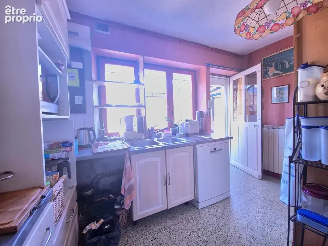Maison de village de caractère de 173 m², 5 chambres à Champvert - photo 8