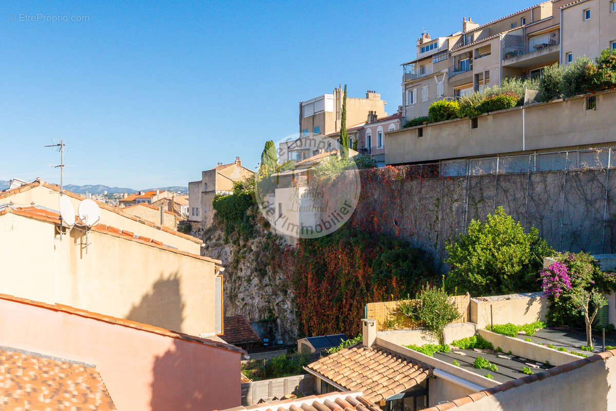 Appartement à MARSEILLE-6E