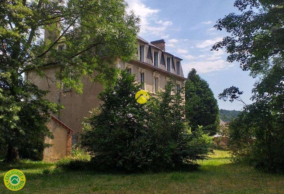 Maison à CHAMBON-SUR-VOUEIZE