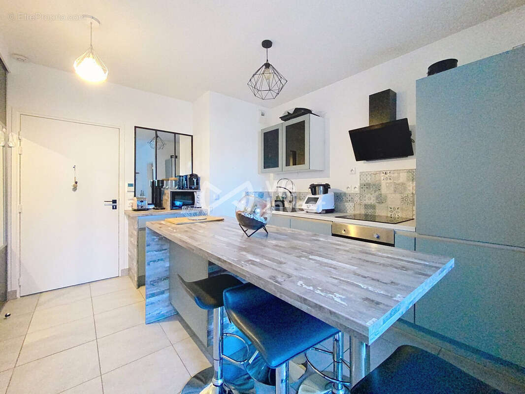 Appartement à SAINT-JEAN-DE-VEDAS