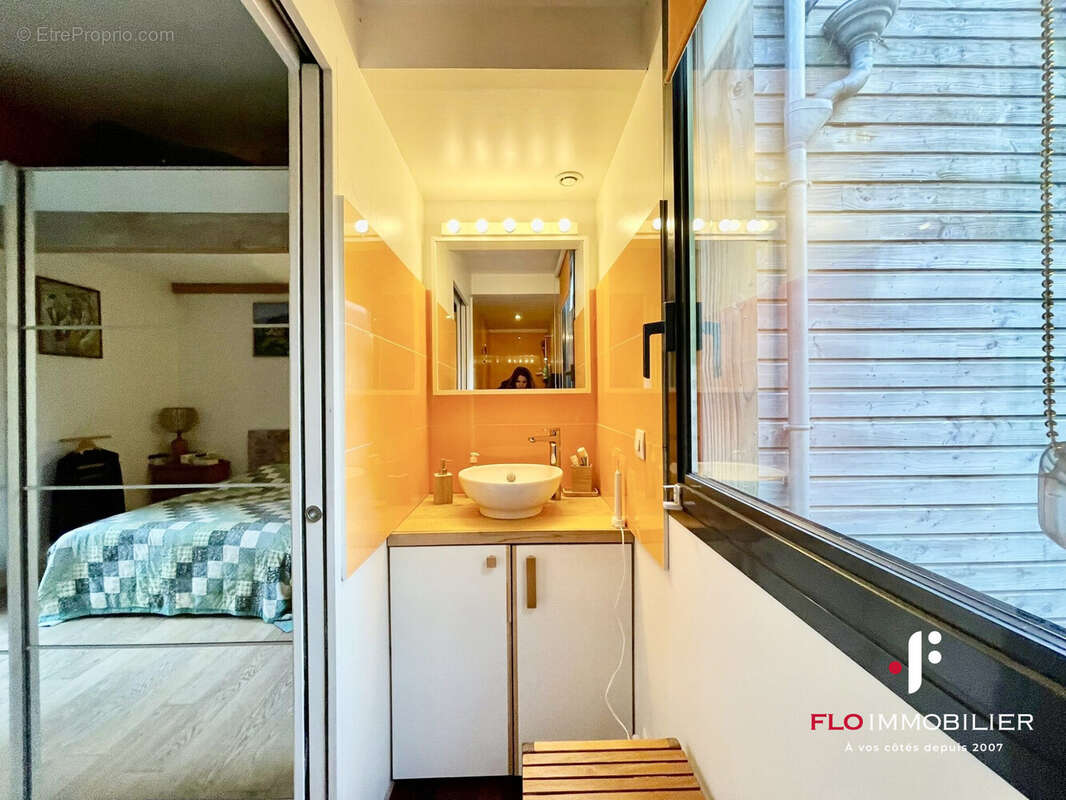 Maison à FLEURY-SUR-ORNE