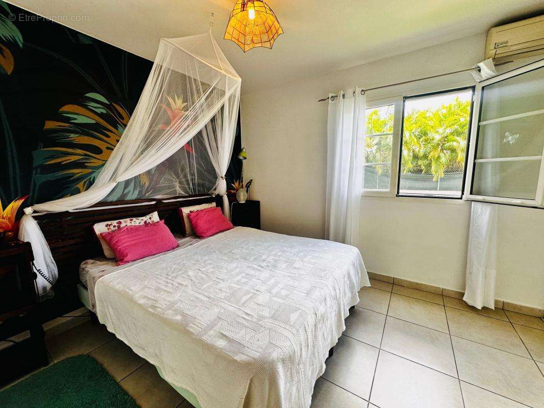 Appartement à LES TROIS-ILETS