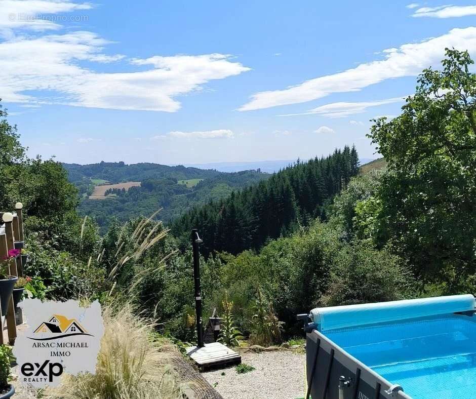 Maison à VERNET-LA-VARENNE