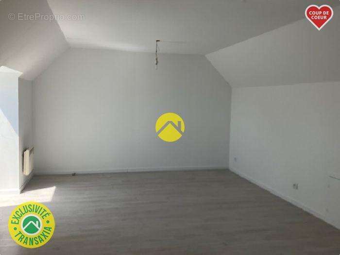 Maison à LES AIX-D&#039;ANGILLON