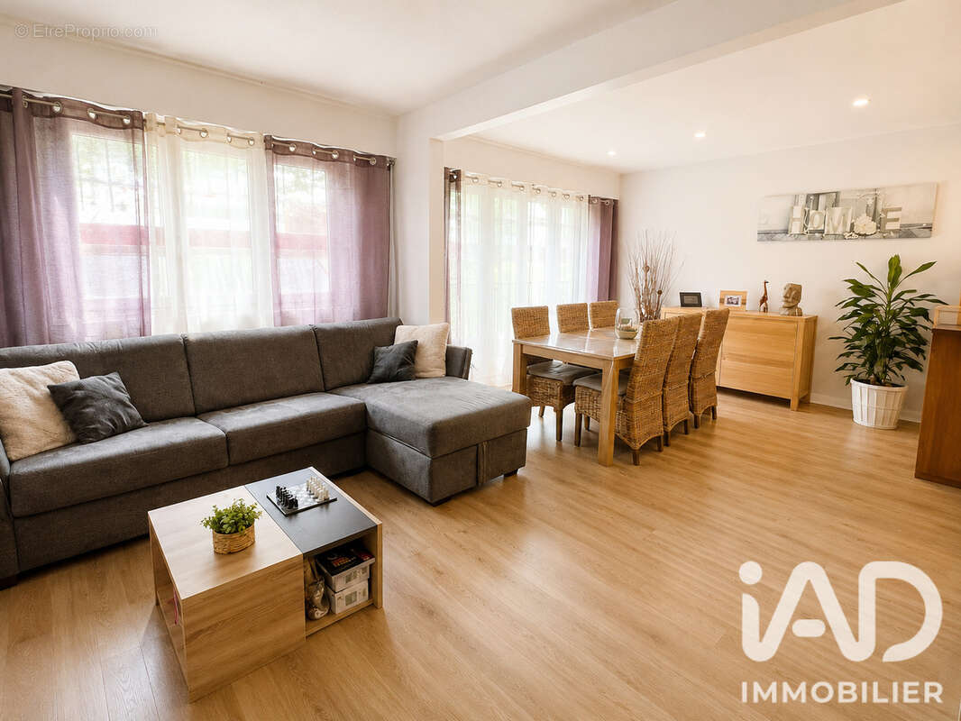 Photo 2 - Appartement à CHILLY-MAZARIN