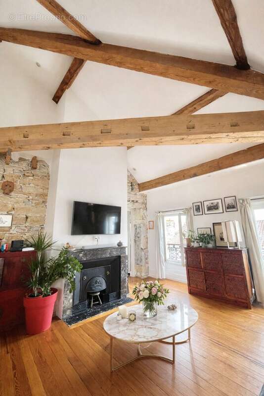 Appartement à LYON-6E