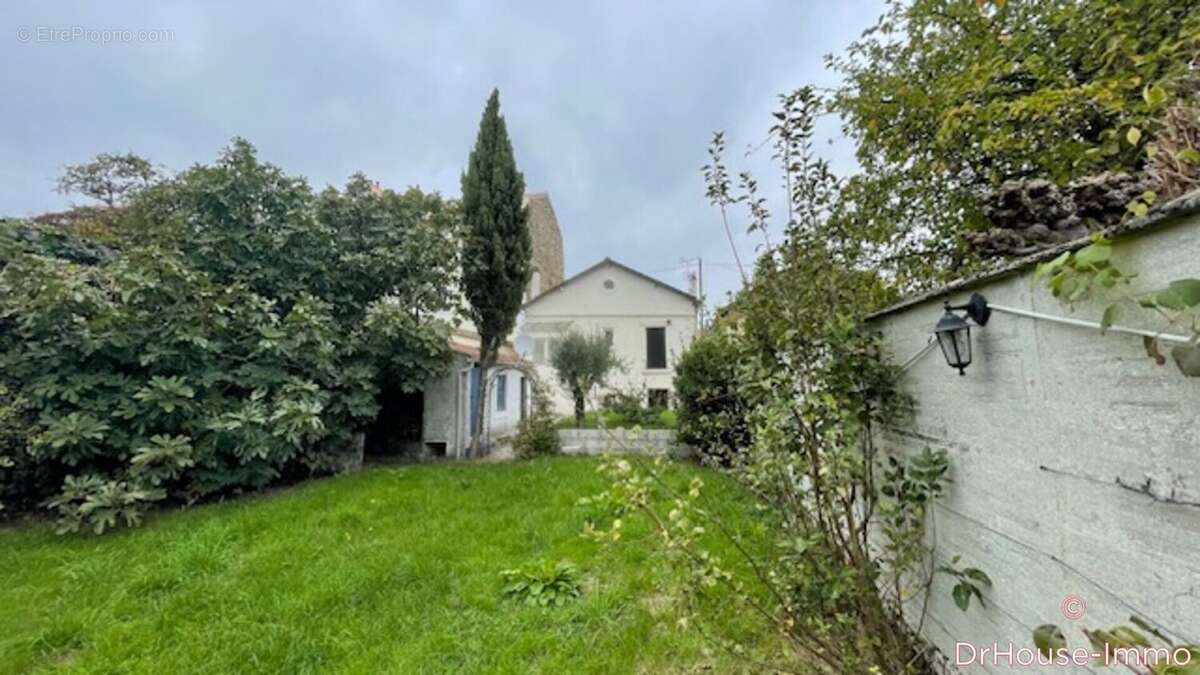 Maison 65 m² à Gagny  - photo 17