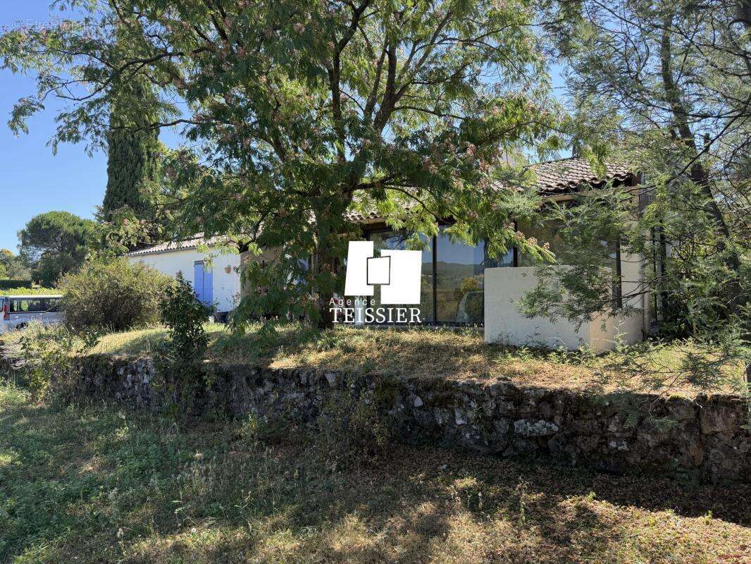 Sud Ardèche : 07260 Rosieres, Villa avec piscine sur 6800 m² - photo 22