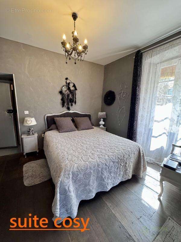 Maison à CASTELLO-DI-ROSTINO