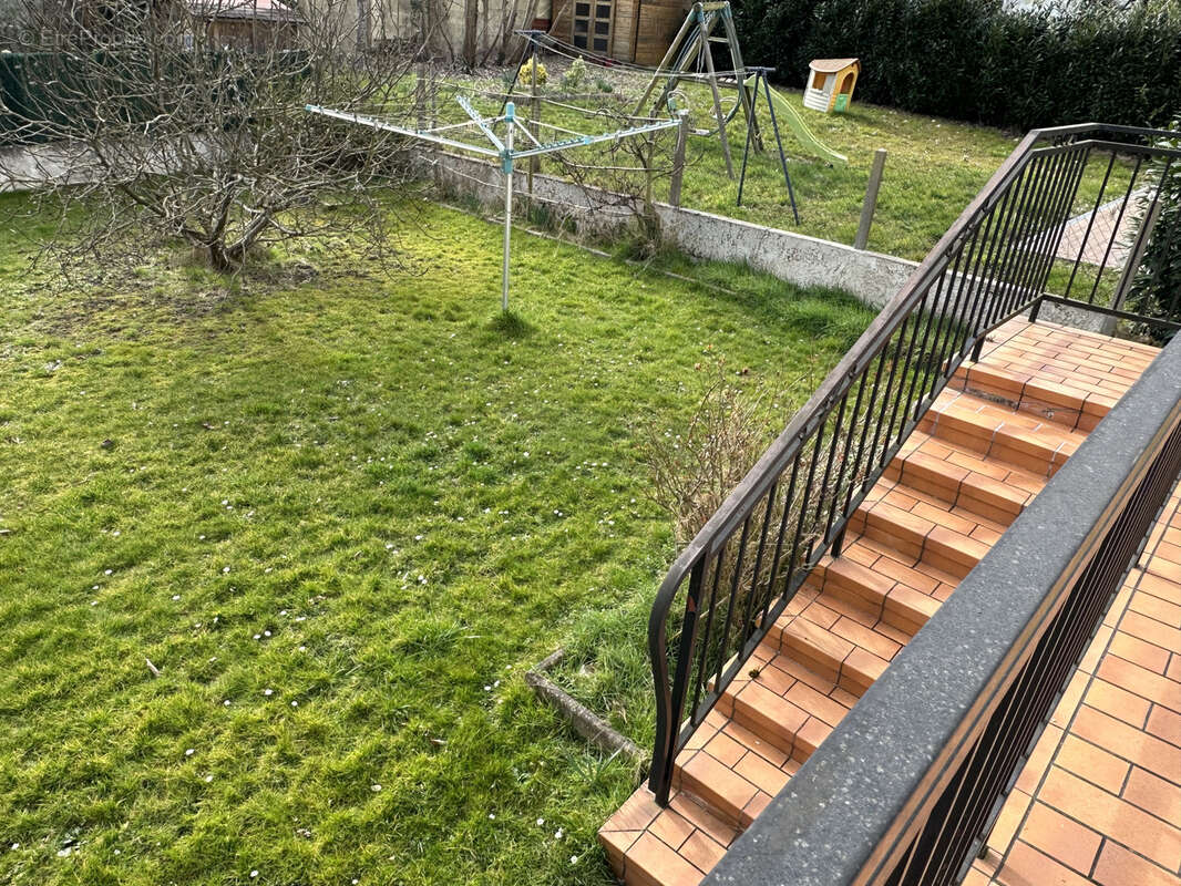 Maison à BURES-SUR-YVETTE