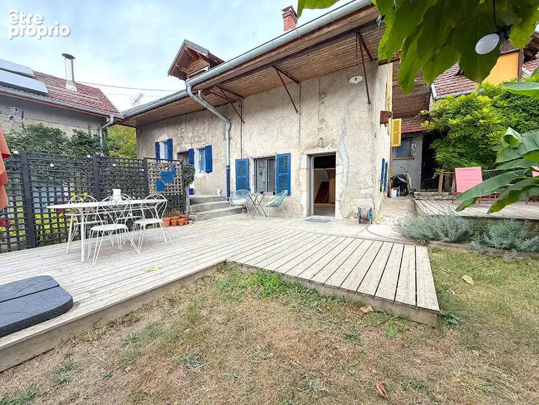 Maison à SERRIERES-EN-CHAUTAGNE