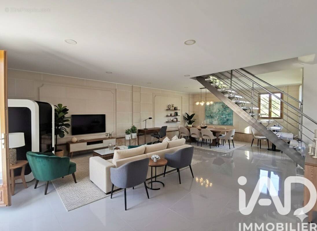 Photo 1 - Maison à SENLIS