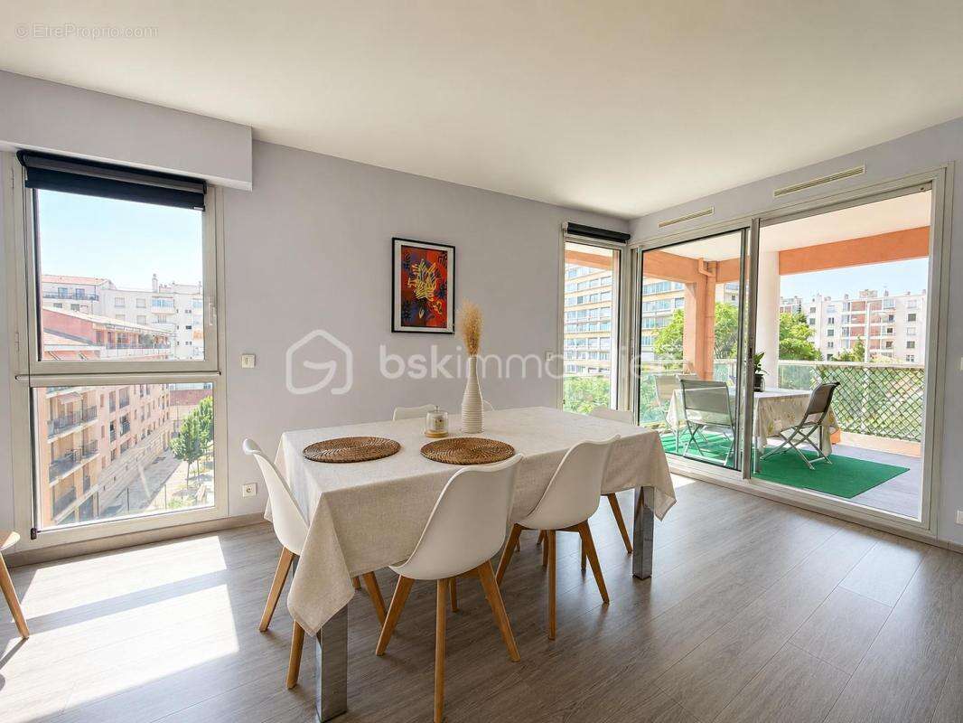 Appartement à AIX-EN-PROVENCE