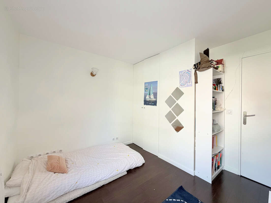 Appartement à SURESNES