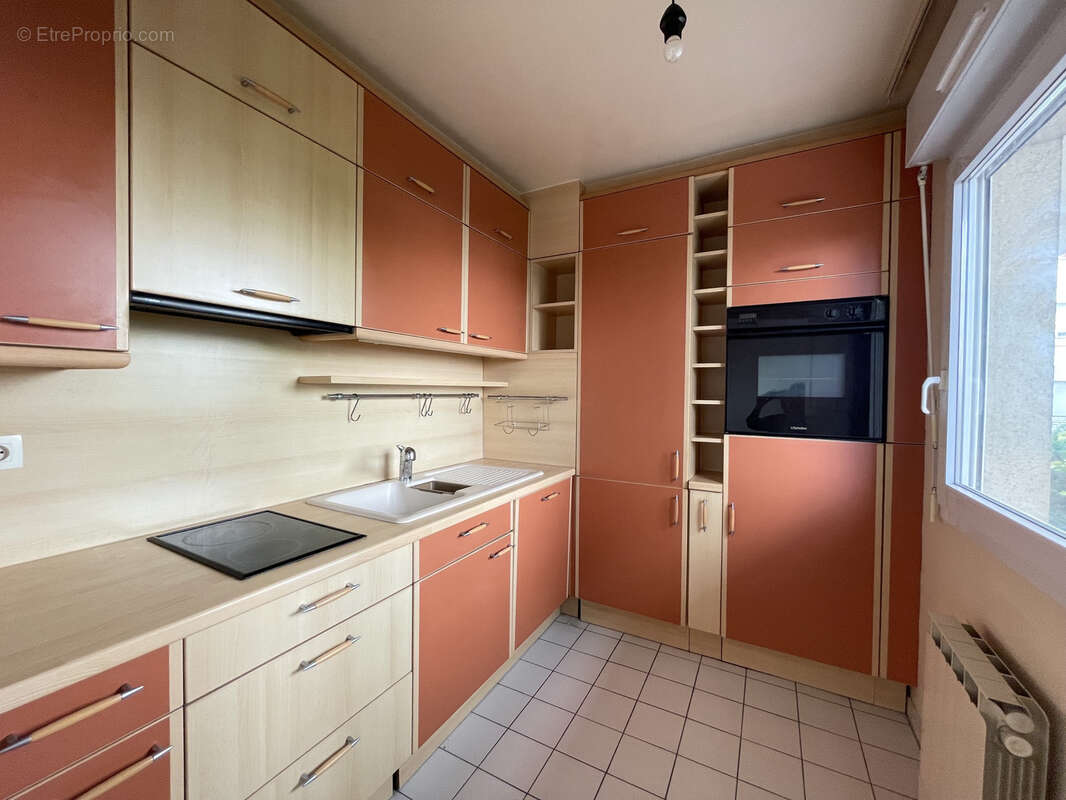 Appartement à CLICHY
