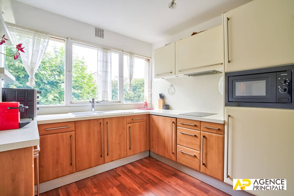 Appartement à MAISONS-LAFFITTE