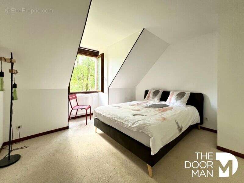 Maison à NOGENT-LE-ROI