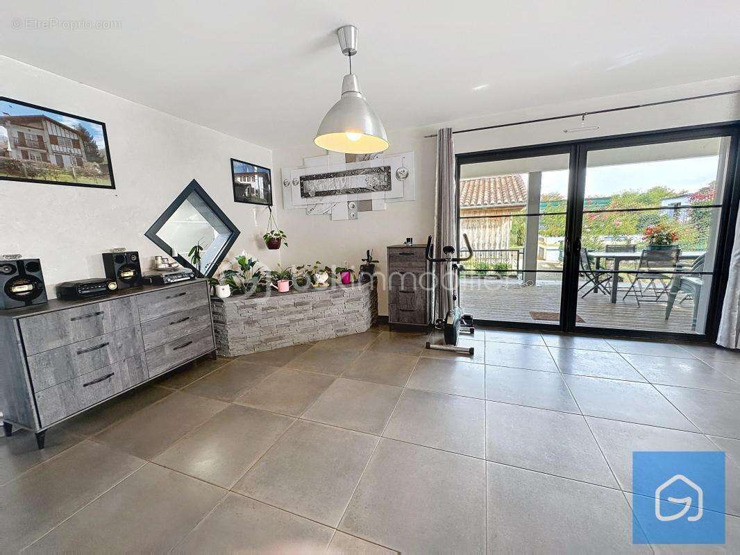 Maison à SAINT-MARTIN-D'ONEY