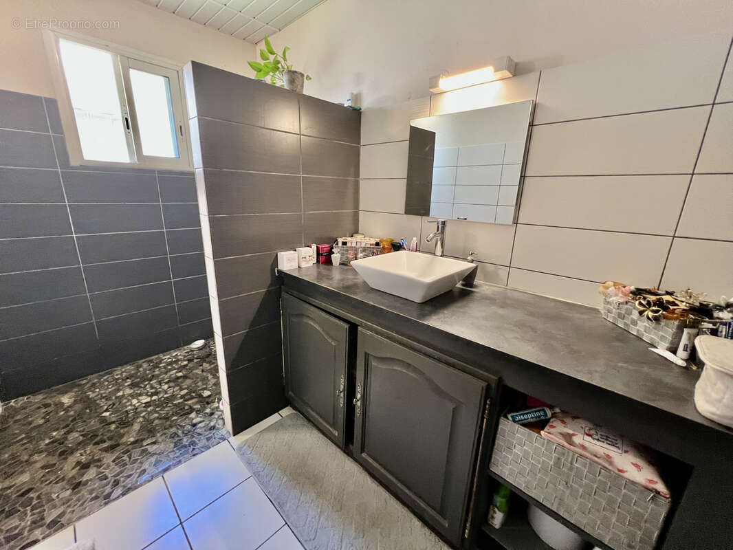 Maison à SAINT-PHILIPPE