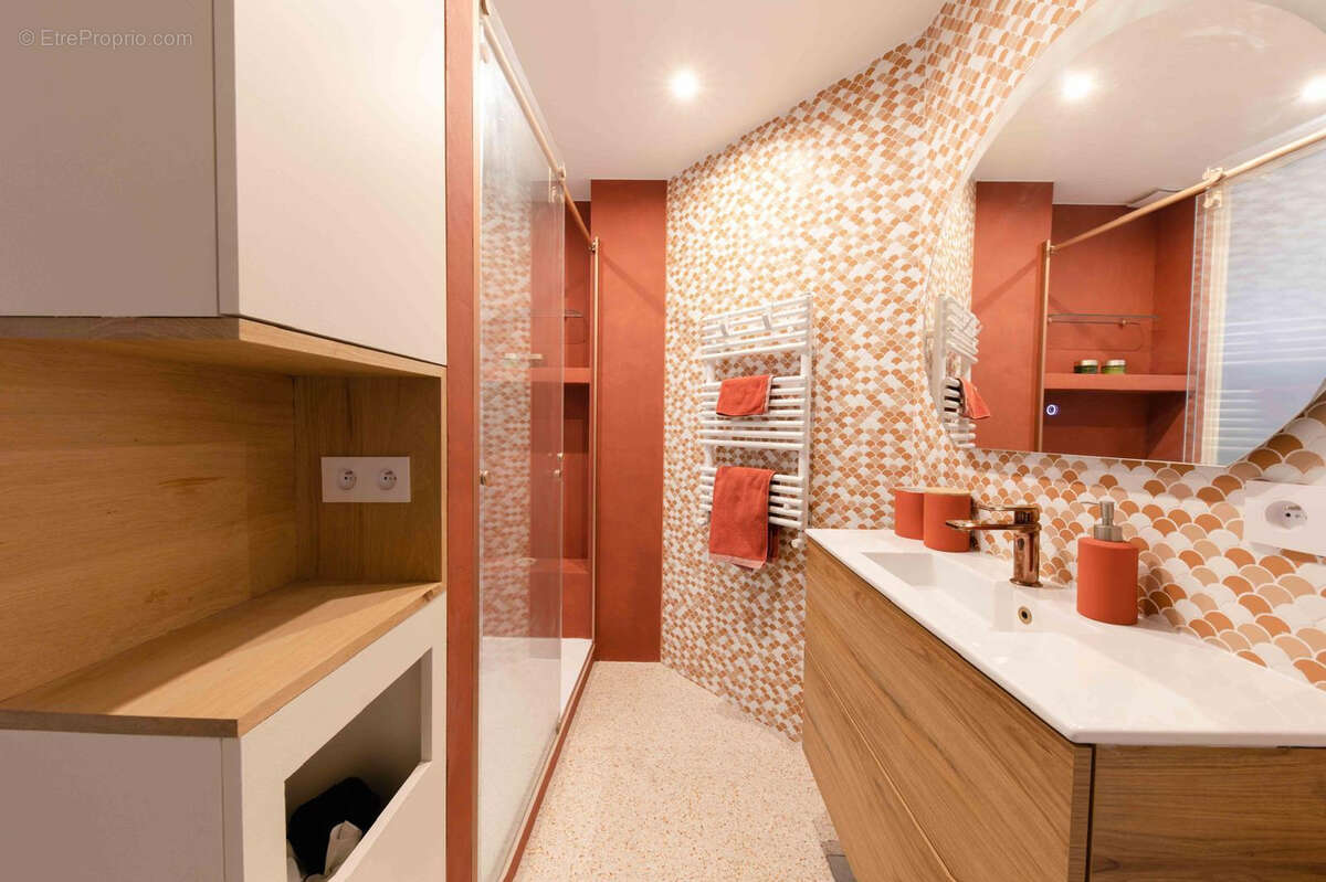 Appartement à PARIS-12E