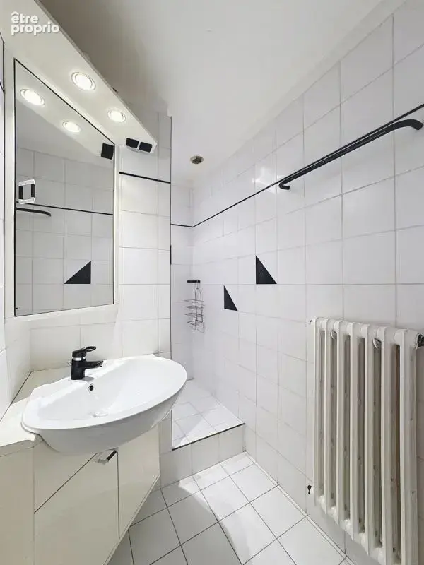 Avignon Intra-muros. Appartement 4 pièces 114m² - photo 5