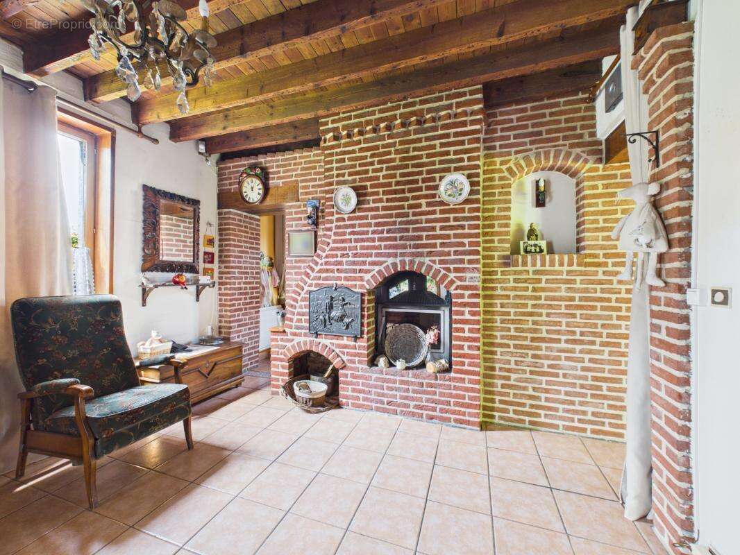 Maison 66 m² à Eth  - photo 8