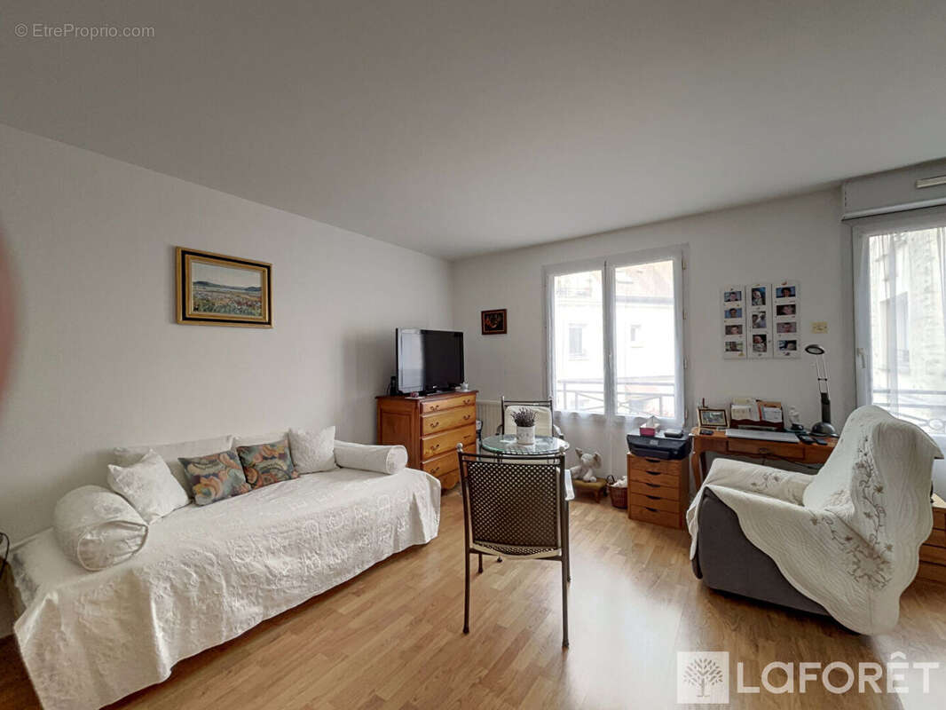 Appartement à GIF-SUR-YVETTE