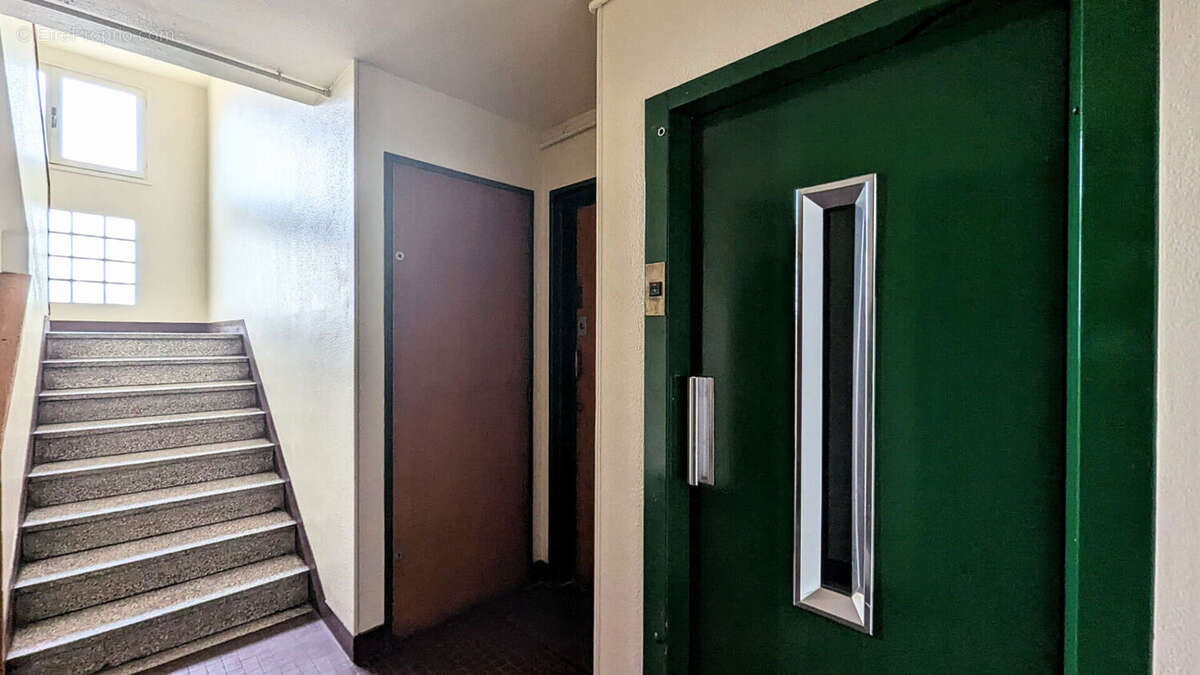 Appartement à SAINT-DENIS
